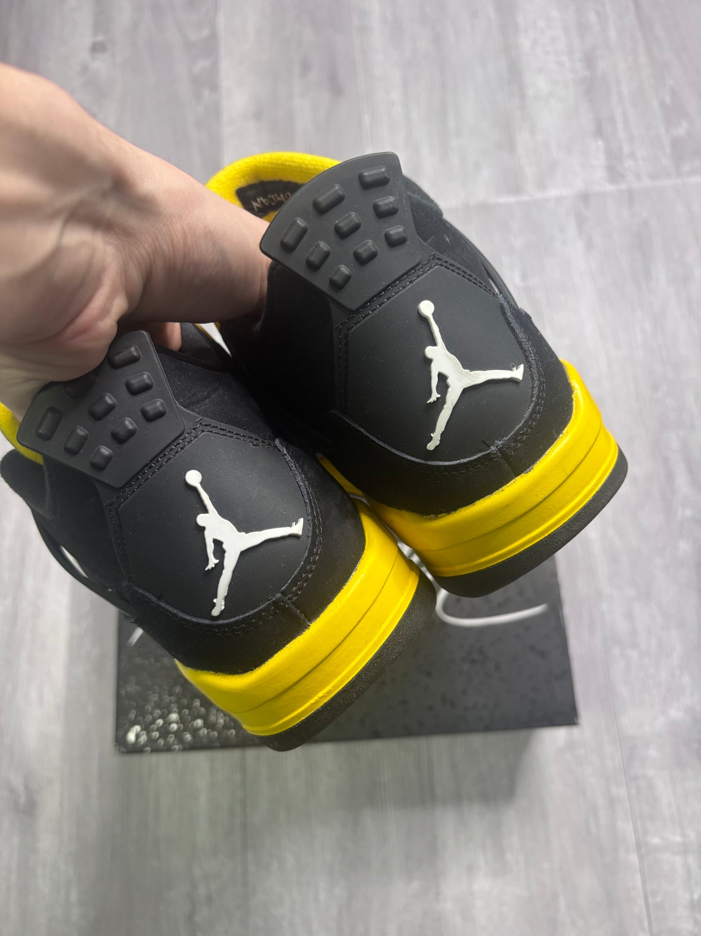 (Pre-Owned) Jordan 4 Yellow Thunder GS